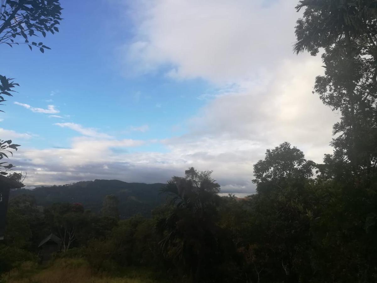 Mount Royal Hotel Kandy Ngoại thất bức ảnh
