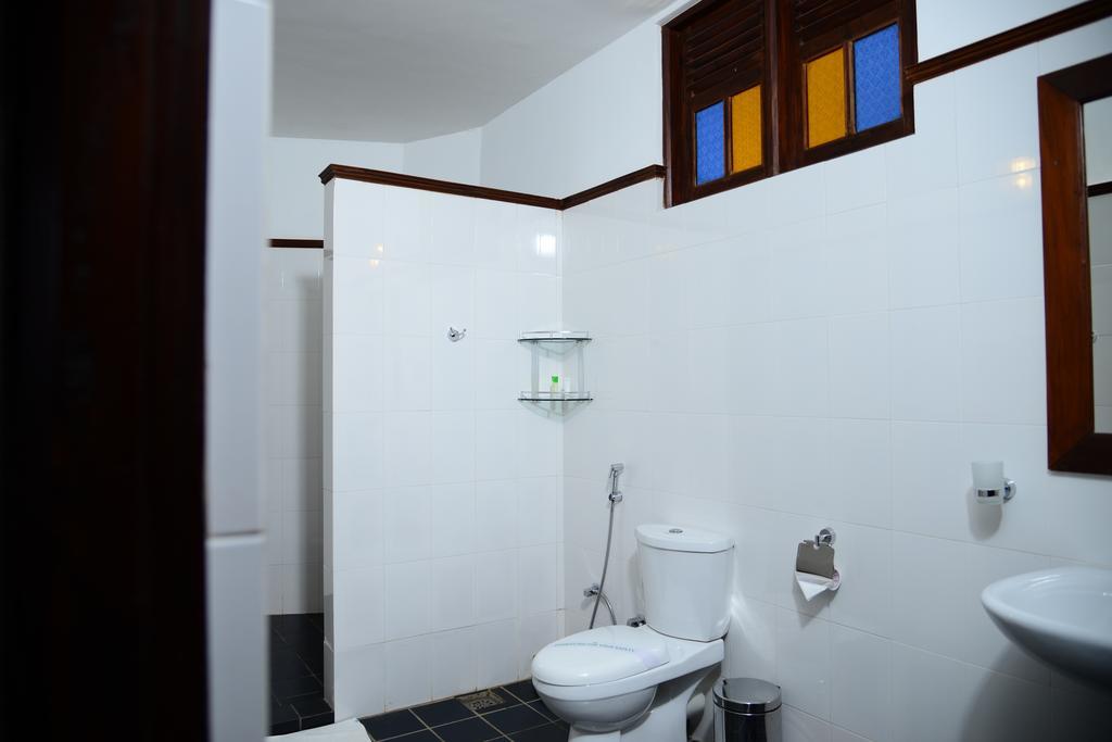 Mount Royal Hotel Kandy Phòng bức ảnh