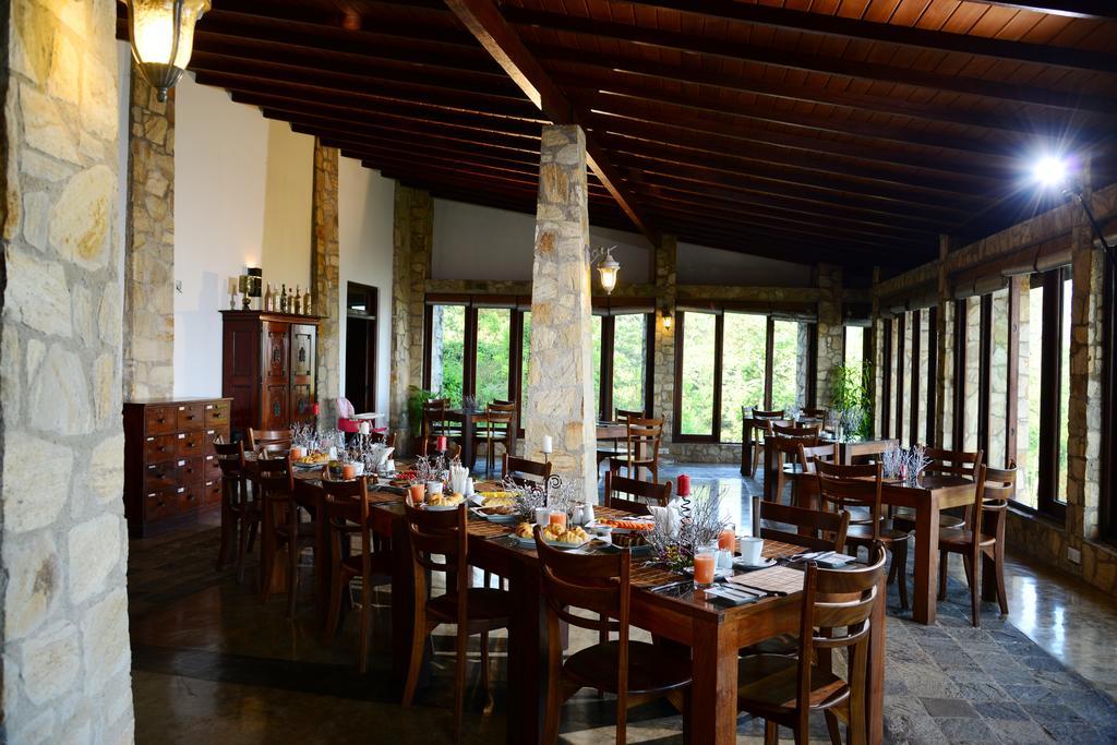 Mount Royal Hotel Kandy Ngoại thất bức ảnh