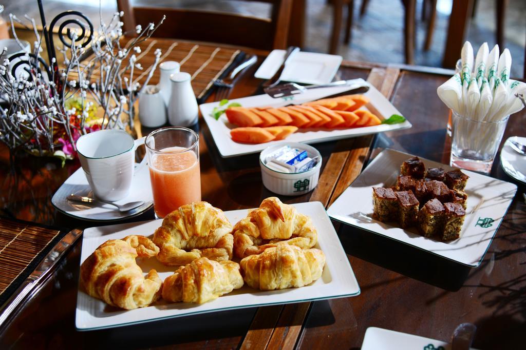 Mount Royal Hotel Kandy Ngoại thất bức ảnh