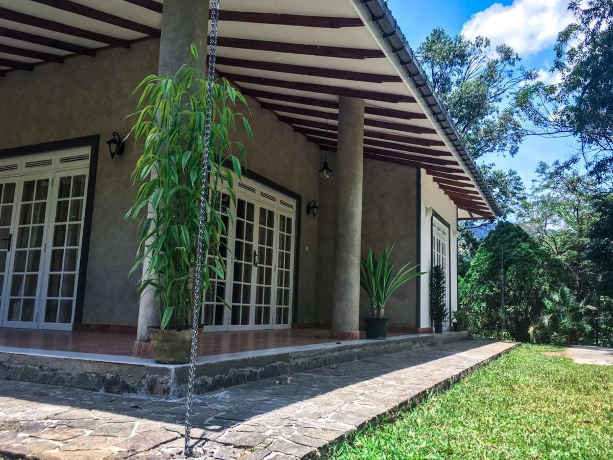 Mount Royal Hotel Kandy Ngoại thất bức ảnh