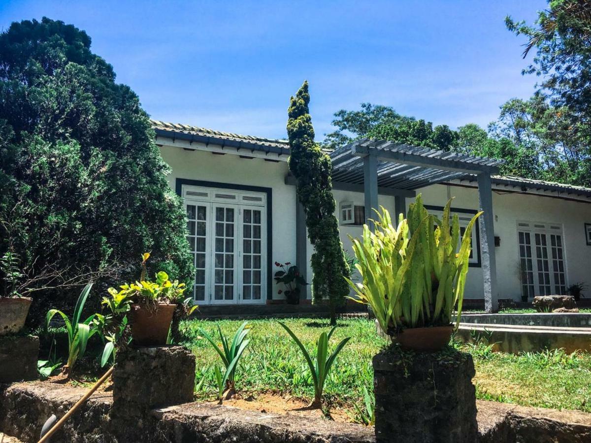 Mount Royal Hotel Kandy Ngoại thất bức ảnh
